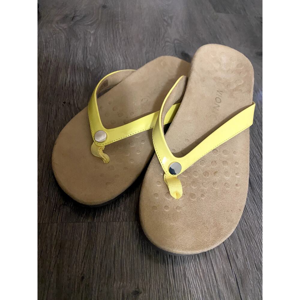 Vionic Women's Yellow Mona Thong Sandals US 8/UK 6/ EU 39 - Picture 3 of 8